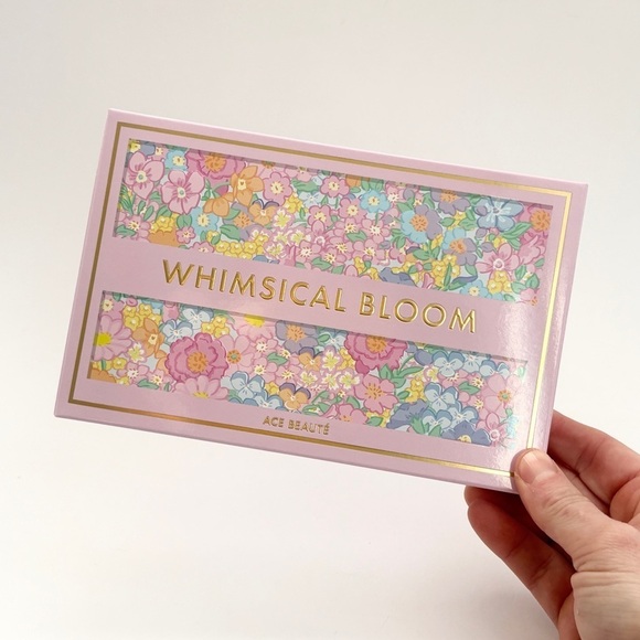 NWT ACE BEAUTE Whimsical Bloom Eyeshadow Pallette - Picture 4 of 12